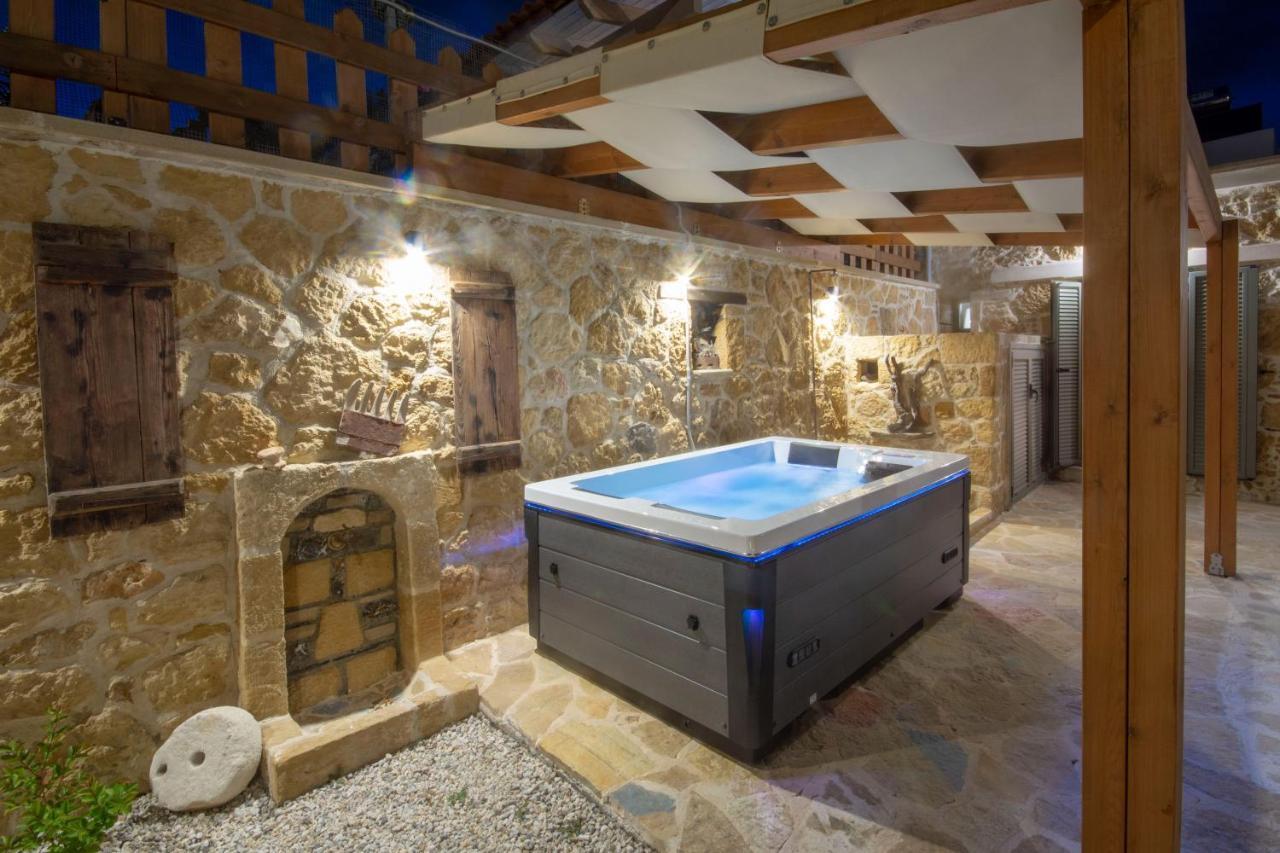 Pamelas House With Jacuzzi Kíssamos Exterior foto